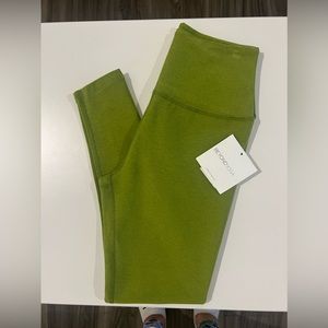 listing-status-banner